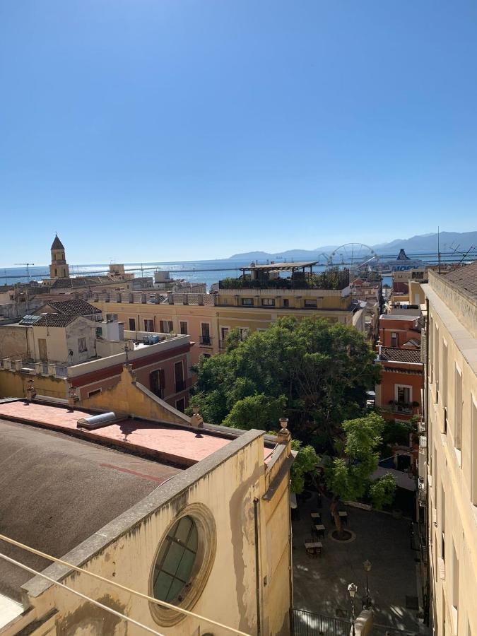 Altrove Bed and Breakfast Cagliari Exteriör bild