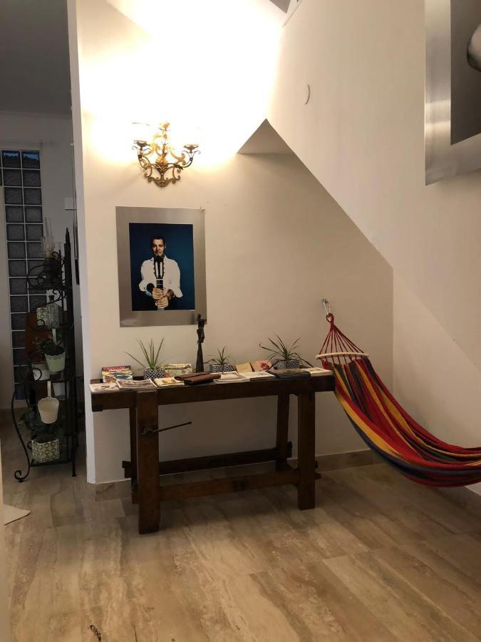 Altrove Bed and Breakfast Cagliari Exteriör bild